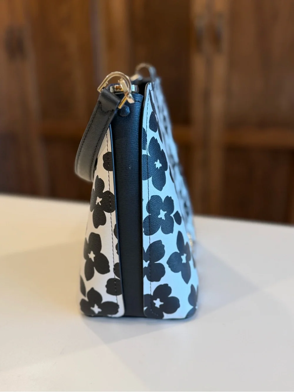 kate spade Darcy Small Bucket Bag